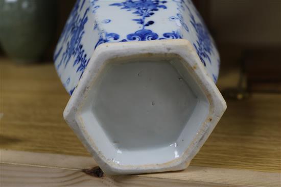 A pair of Chinese blue and white hexagonal vases, 19th century, 20.5cm (a.f.)